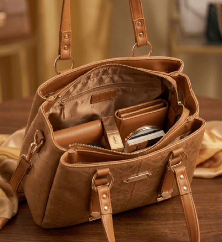 Montgo Mery Handbag image 3